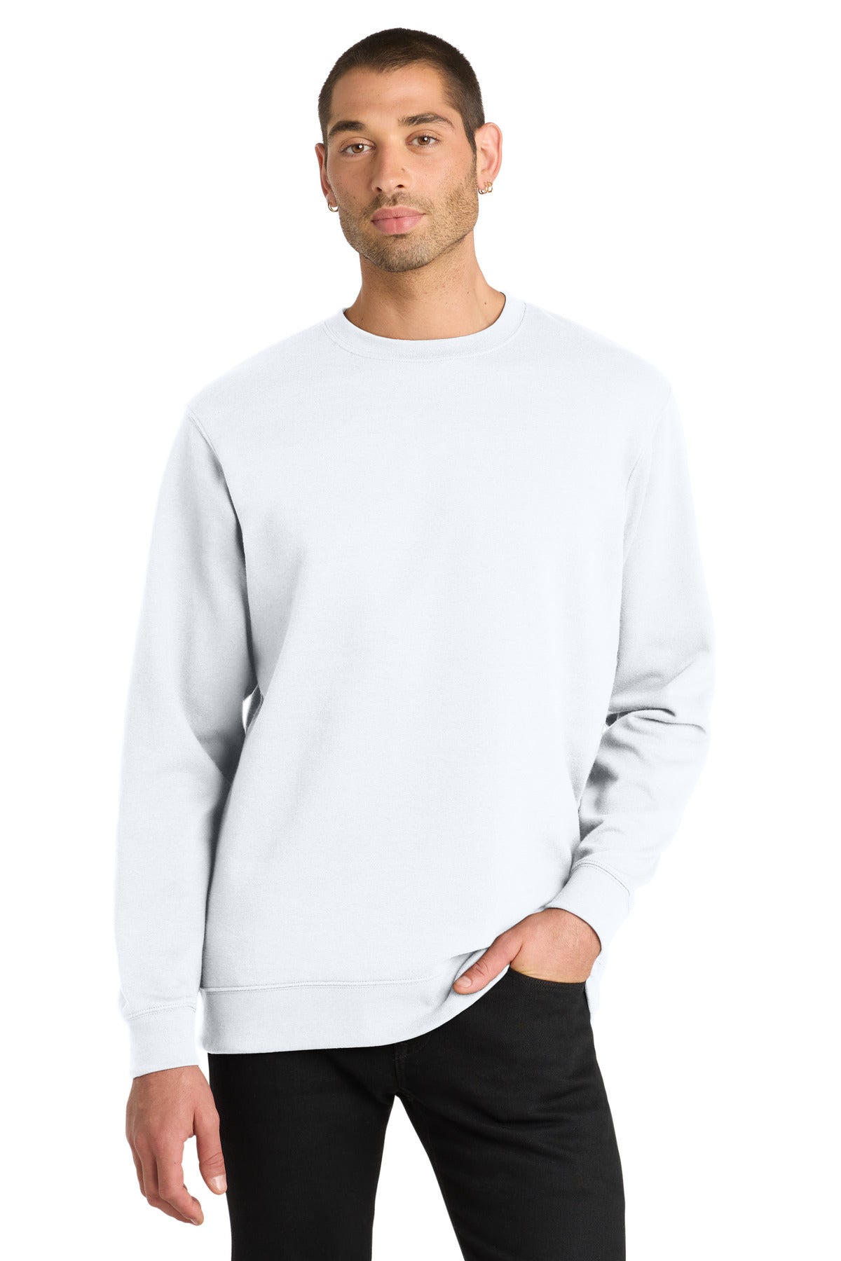 District ® V.I.T. ™ Fleece Crew DT6104
