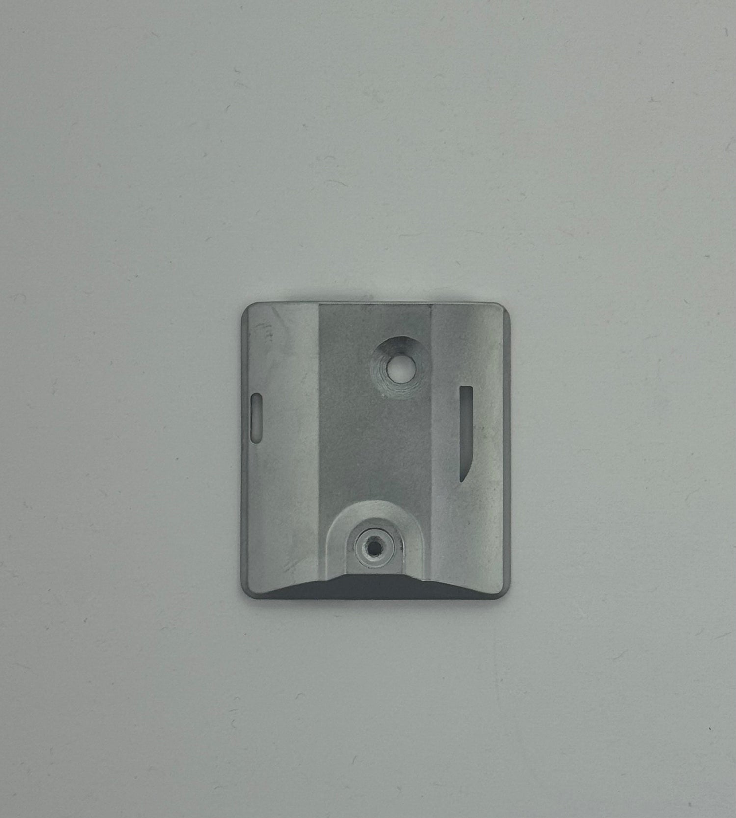 Needle Plate (AV0523043---- and After)
