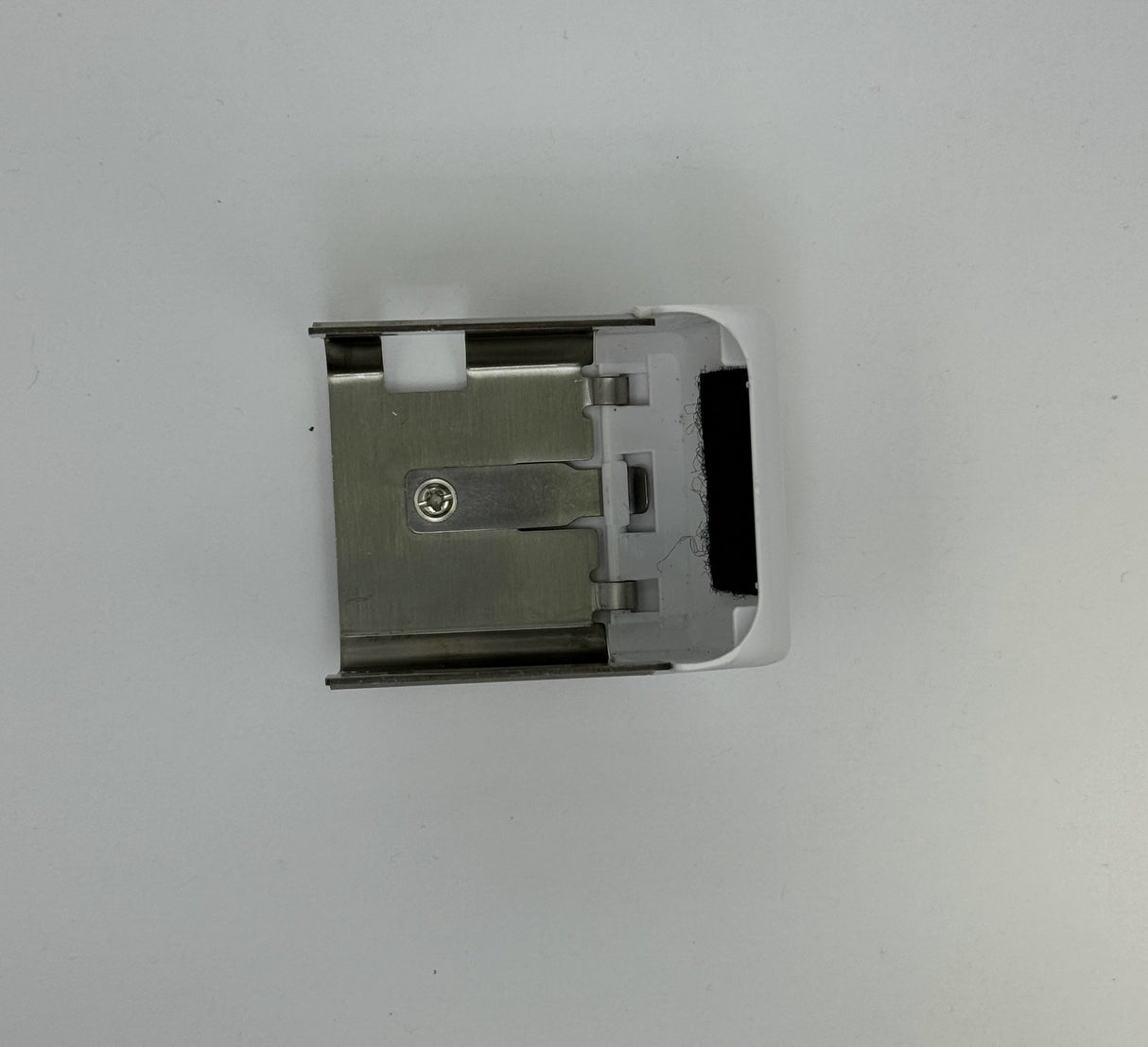 Rotary Hook Cover with White Cover 1501-2020 (Machine Part)