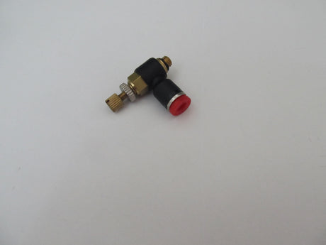 Flow Control Fitting