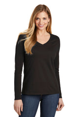 District  ®  Women's Very Important Tee  ®  Long Sleeve V-Neck. DT6201