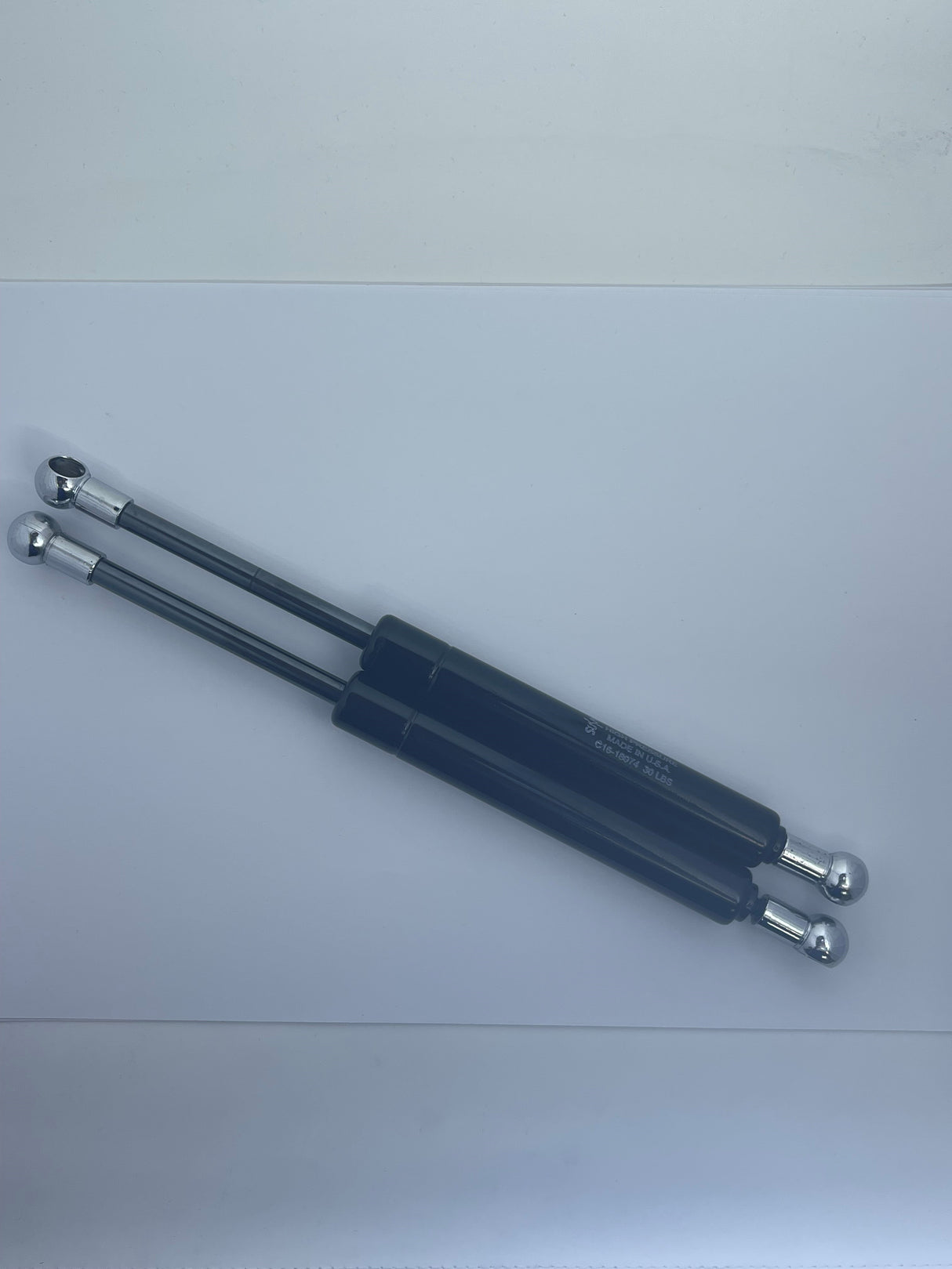 Gas Cylinder (600, M2) (set of 2)