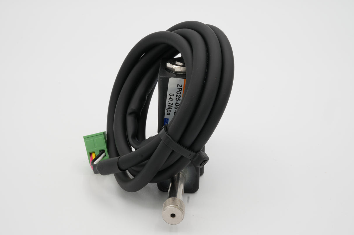 DC Solenoid Valve with Assy 1/8" Plastic 24V